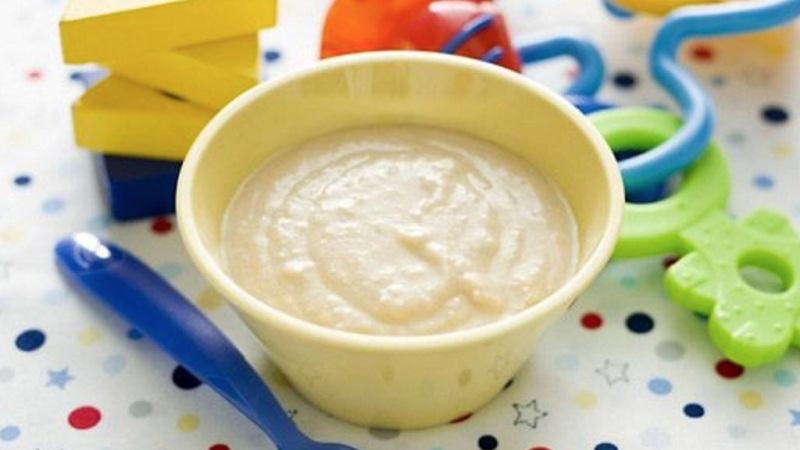 Có thể pha bột ăn dặm với sữa công thức được không? 3