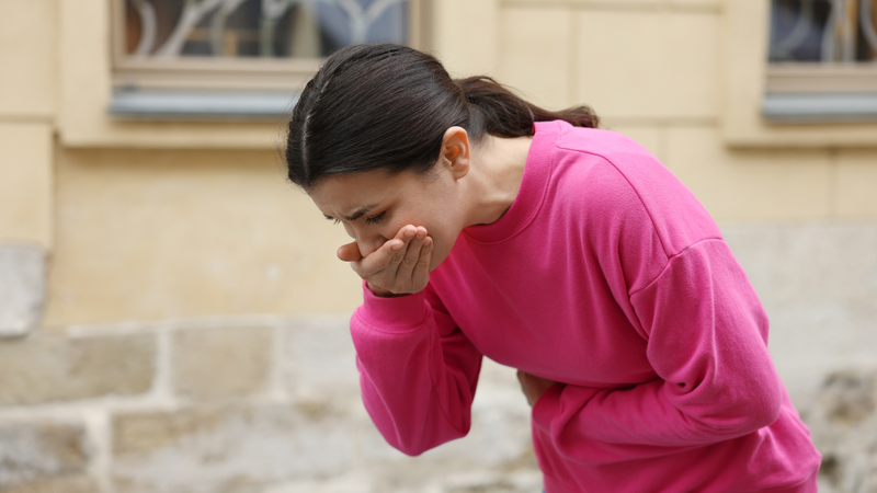 Buồn nôn và nôn mửa có thể là biểu hiện thừa kẽm