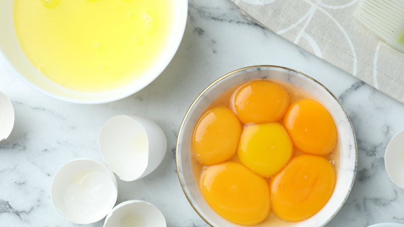 Lòng trắng trứng gà chứa rất nhiều collagen