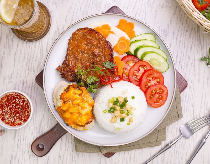 Cơm tấm bao nhiêu calo