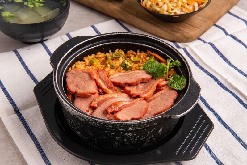 “Cơm thố bao nhiêu calo?” chắc hẳn là câu hỏi mà nhiều người thắc mắc hiện nay