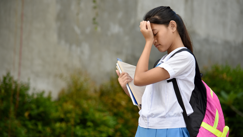 Kỳ vọng từ cha mẹ hoặc thầy cô có thể tạo áp lực lớn cho trẻ