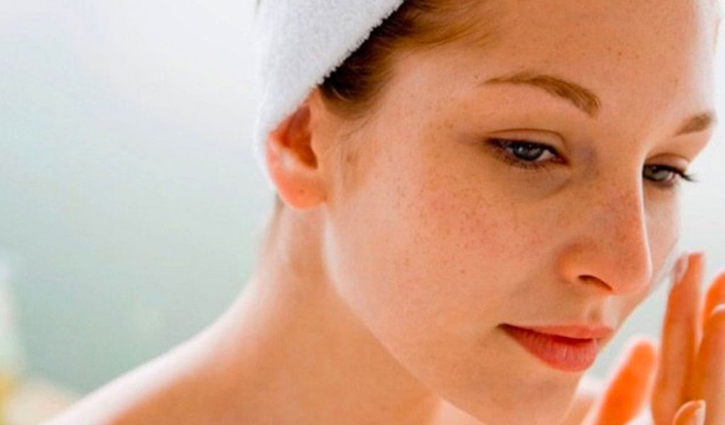 Công thức trị nám bằng dứa sáng mịn và cực kỳ đơn giản 1