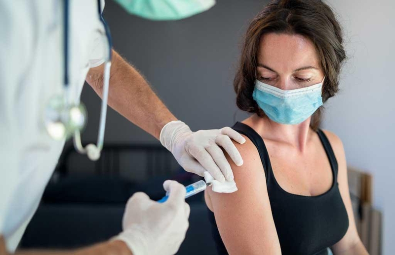 Những điều nên - không nên làm trước và sau khi tiêm vắc xin mũi 3?3