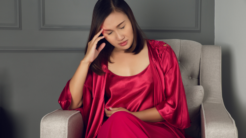 Dấu hiệu thiếu máu do cường kinh có thể gồm mệt mỏi, yếu sức, chóng mặt và khó thở