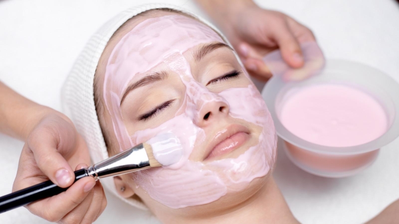 Da dị ứng nghiêm trọng không nên đắp mặt nạ