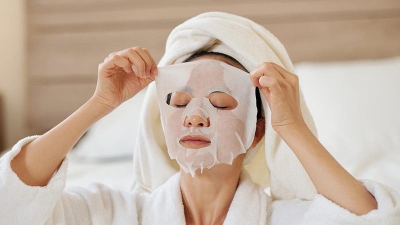 Không nên đắp mặt na qua đêm khi da đang bị dị ứng