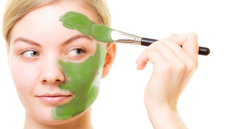 Da mặt bị cháy nắng làm sao để trắng lại nhanh nhất? 1