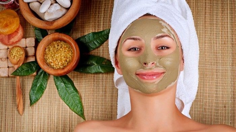 Da mụn, da khô sau khi lột mụn xong có nên đắp mặt nạ đất sét không?2