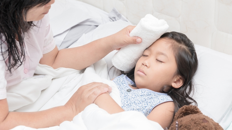 Da nóng là biểu hiện của bệnh gì​? Da nóng có thể cảnh báo sốt do nhiễm trùng