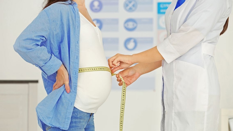 Đa ối ảnh hưởng gì đến thai nhi? Cần làm gì để hạn chế ảnh hưởng 2