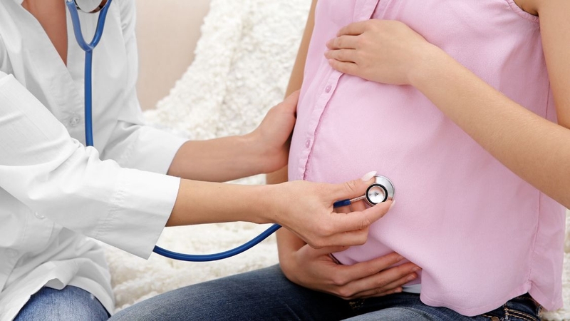 Đa ối ở tuần 37: Làm gì để đảm bảo an toàn cho mẹ và bé 3