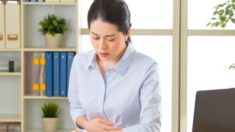 Đang có kinh ăn thơm được không và những điều chị em cần biết 3