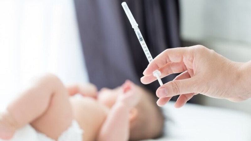 Đang tiêm vắc-xin 5 trong 1 chuyển sang 6 trong 1 có được không? 4