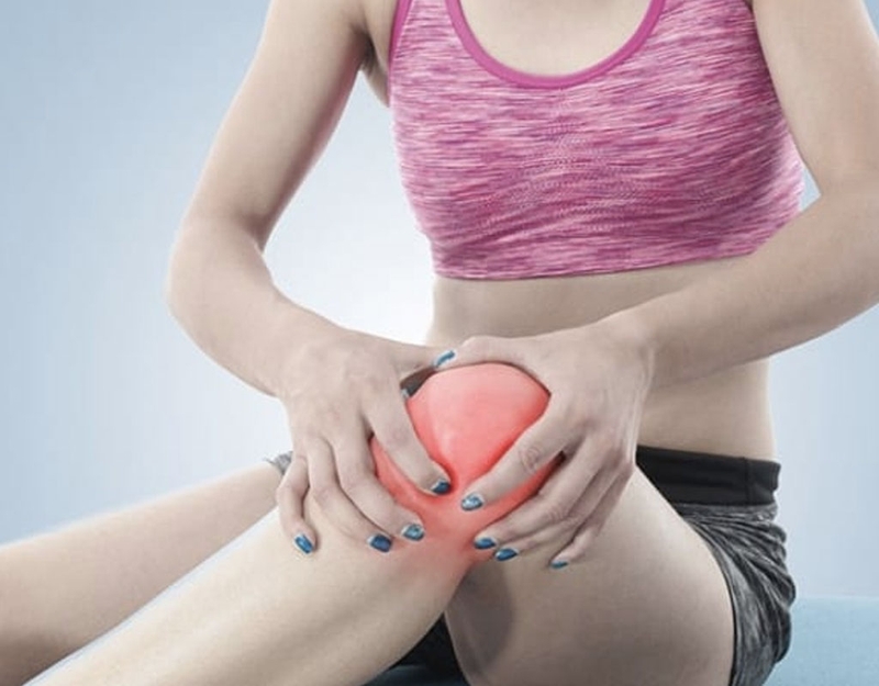 Đánh cầu lông bị đau đầu gối: Nguyên nhân, cách khắc phục 1