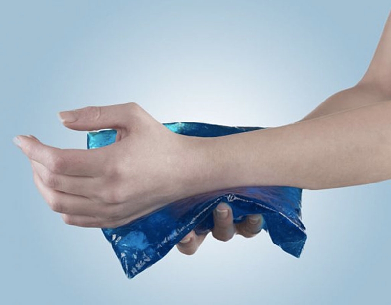 Đánh cầu lông bị đau tay: Nguyên nhân, cách phòng tránh 4