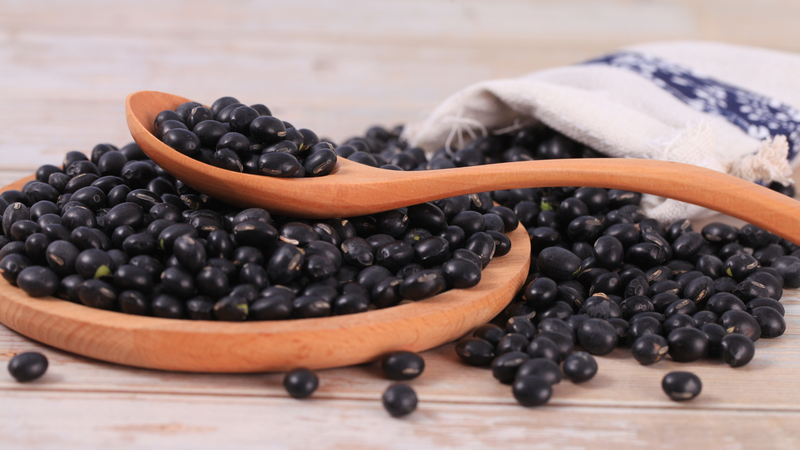 Protein có trong đậu đen giúp hỗ trợ phục hồi và duy trì cấu trúc tóc