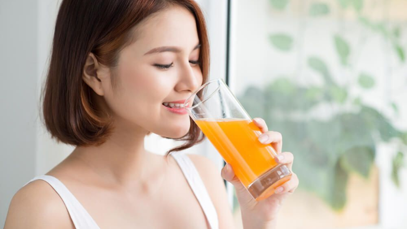 Đánh tan mỡ nội tạng với loại nước uống detox từ gừng và nghệ 3