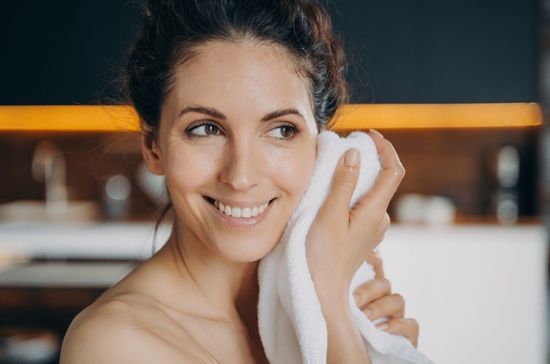 Đắp mặt nạ ngủ qua đêm có tốt không 2