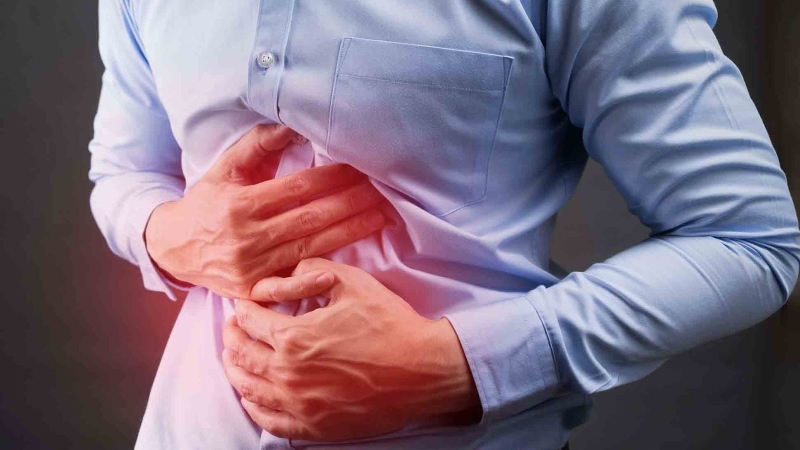 Đau bụng âm ỉ trên rốn cảnh báo bệnh gì 2