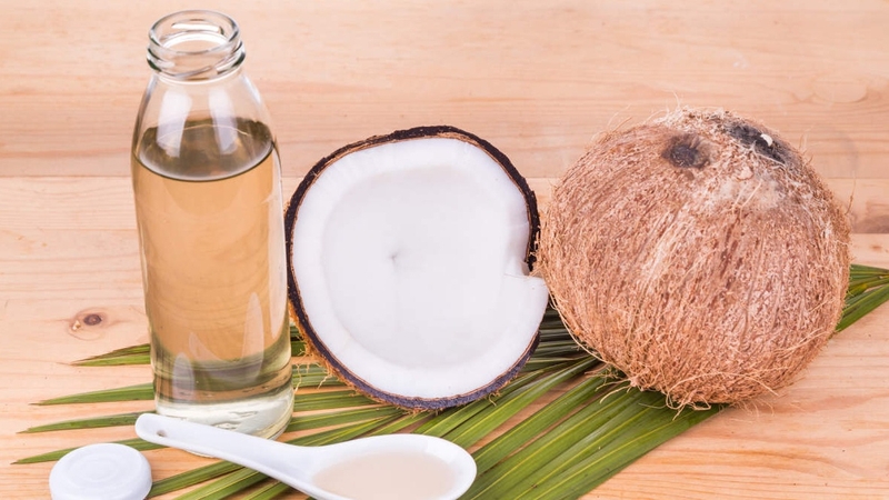 Dầu dừa có các hợp chất hỗ trợ chức năng não