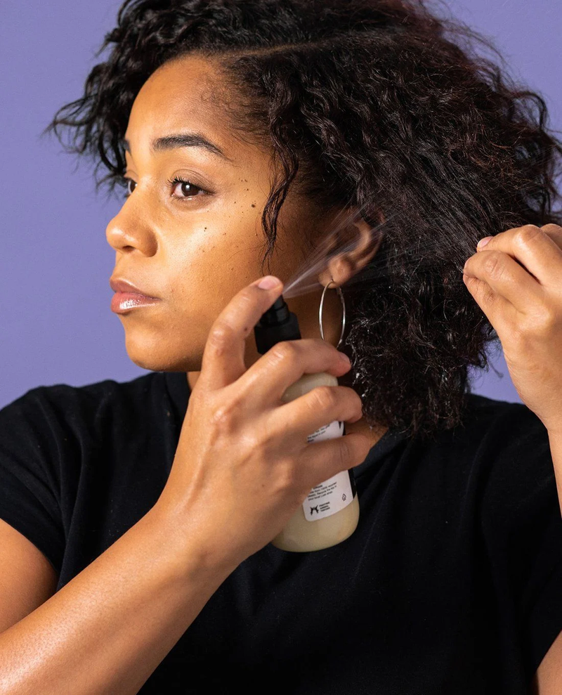 Dầu dưỡng tóc là gì? Tại sao nên dùng dầu dưỡng cho tóc? 2