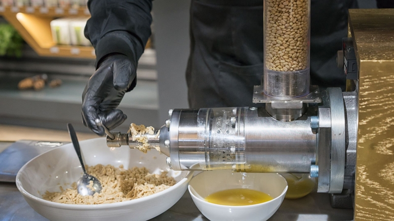 Dầu ép lạnh: Công dụng và cách sử dụng hiệu quả 1