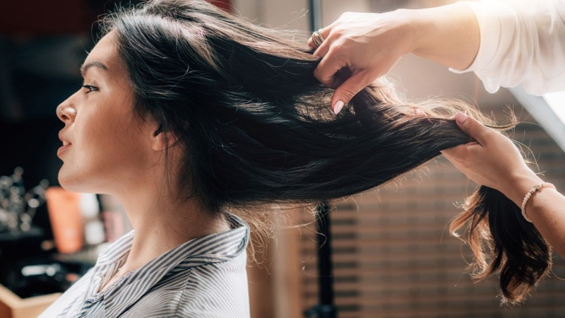 Bạn nên chọn loại dầu gội gừng phù hợp với loại tóc và da đầu