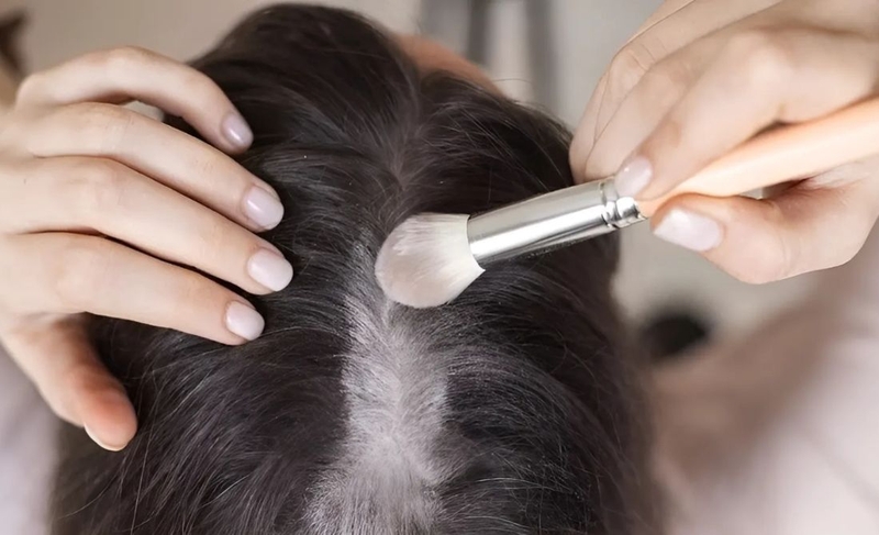 Dầu gội khô dạng bột có ưu điểm và hạn chế gì? Cách dùng hiệu quả 2