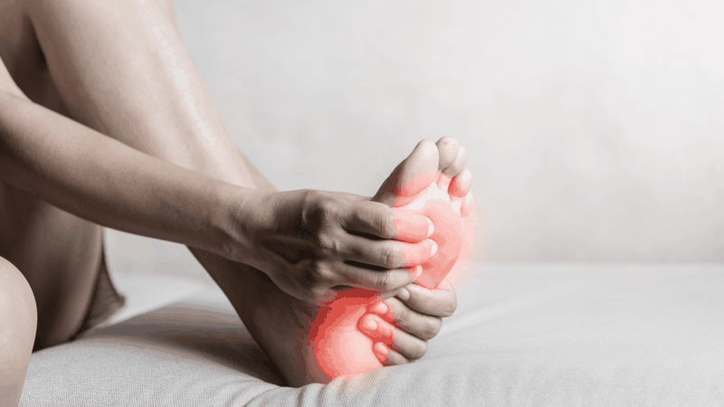 Đau gót chân trái: Nguyên nhân và cách hỗ trợ giảm đau hiệu quả 1