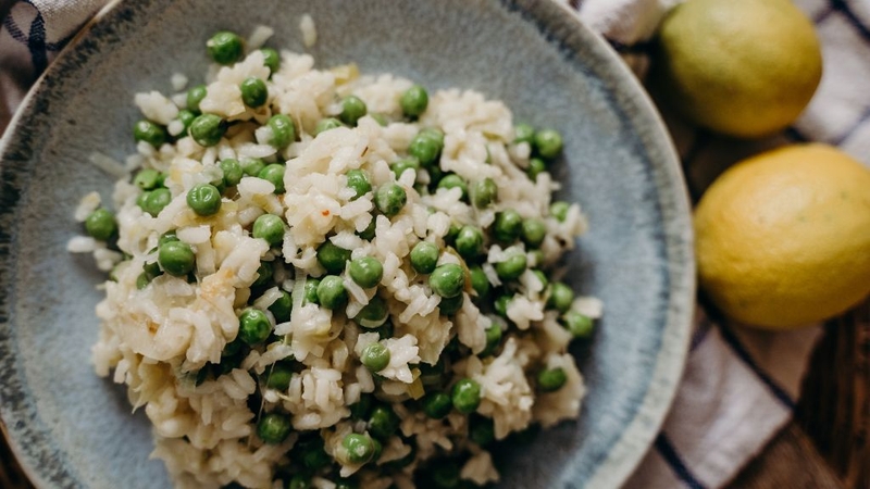 Đậu Hà Lan có ăn được vỏ không? Lưu ý gì khi ăn? 4