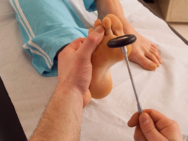 Jinsiy va uzun oyoqli qizlar