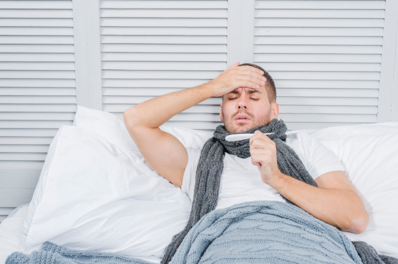 Sốt cao đột ngột là một trong những dấu hiệu cúm A dễ nhận biết nhất