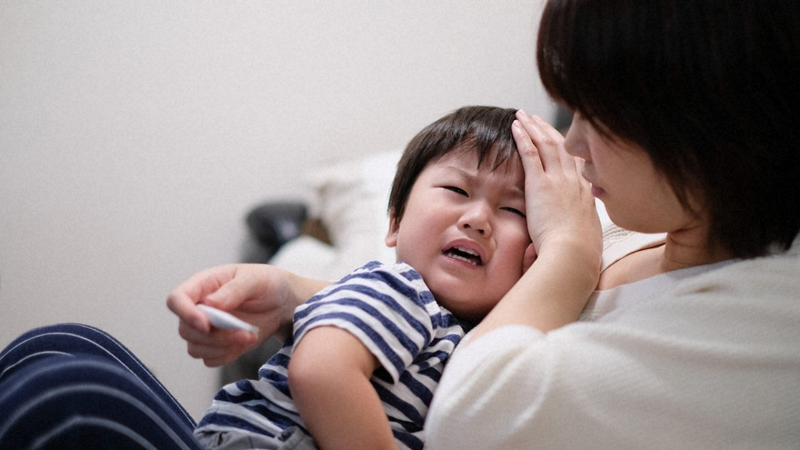 Dấu hiệu nào nhận biết sớm trẻ mắc bệnh tay chân miệng? 1