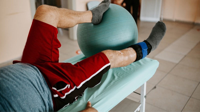 Dấu hiệu nhận biết gãy xương cẳng chân bạn nên biết 3