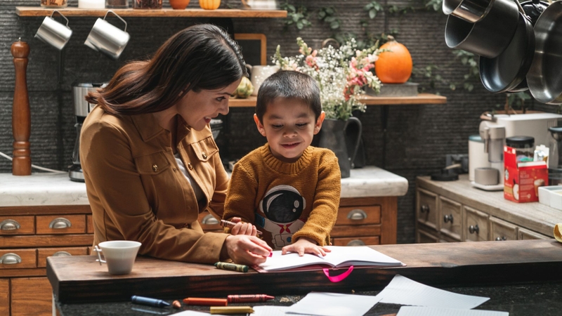 Dấu hiệu nhận biết trẻ tự kỷ là gì? Cách can thiệp và điều trị cho trẻ tự kỷ 4