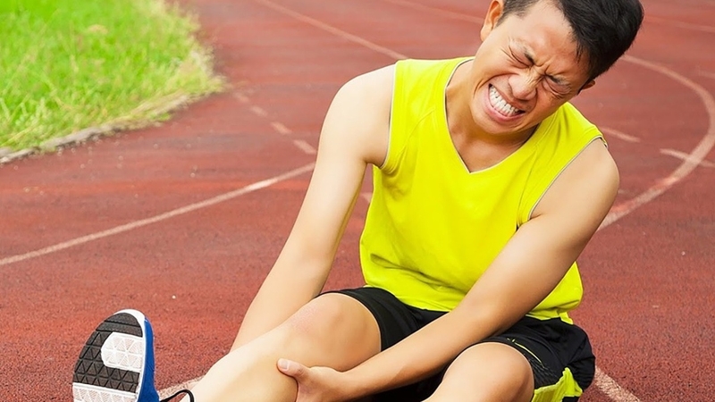 Dấu hiệu rạn xương ống chân là gì? Nguyên nhân do đâu? 1