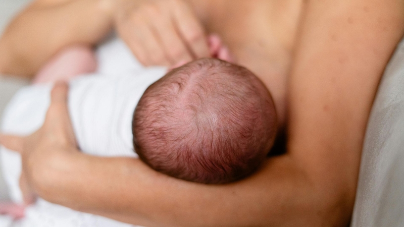 Nhận biết dấu hiệu bất thường để chủ động thăm khám sau sinh