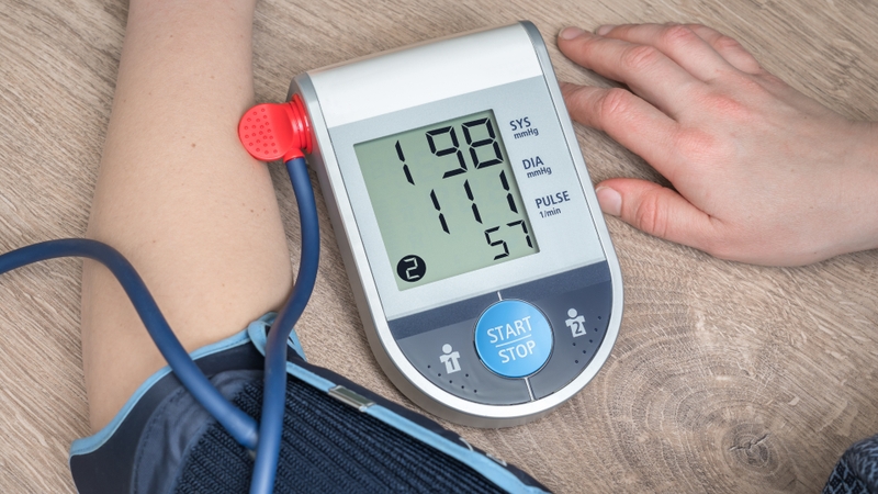 Dấu hiệu suy thận giai đoạn đầu: Cảnh báo bạn không nên bỏ qua 4