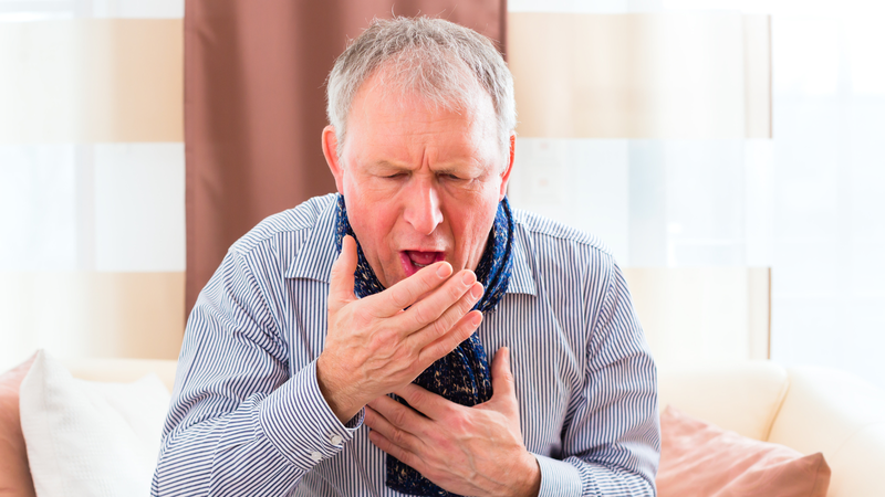 Dấu hiệu ung thư phổi ở nam giới gồm những gì?