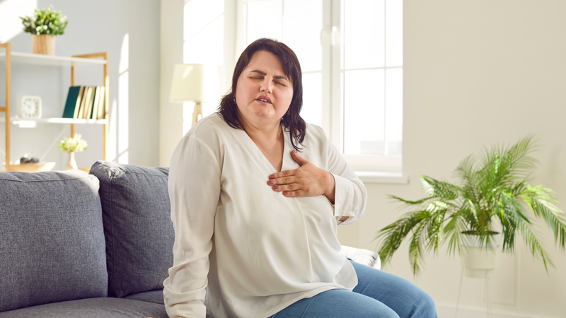 Rối loạn nhịp tim là dấu hiệu vào ban đêm cảnh báo cơ thể thiếu canxi