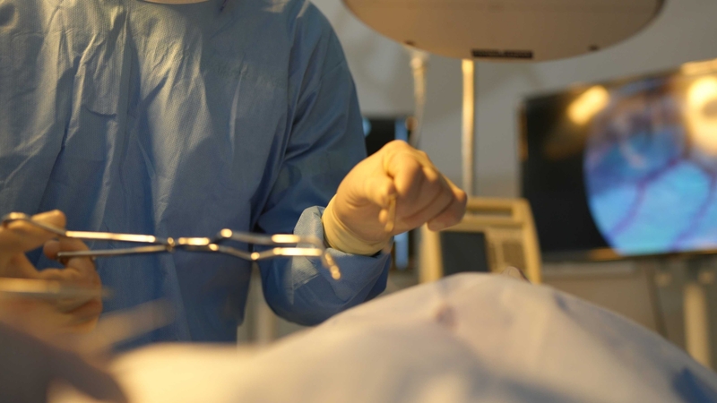 Phẫu thuật tháo xoắn tinh hoàn là phương pháp điều trị khẩn cấp trong nhiều trường hợp