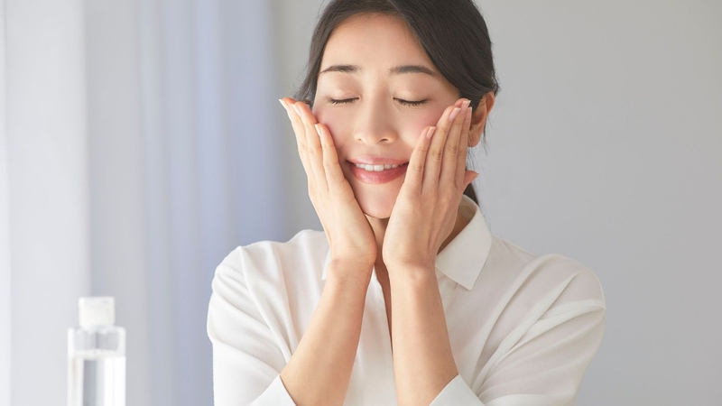 Dầu khoáng là gì? Công dụng của dầu khoáng đối với làn da 2