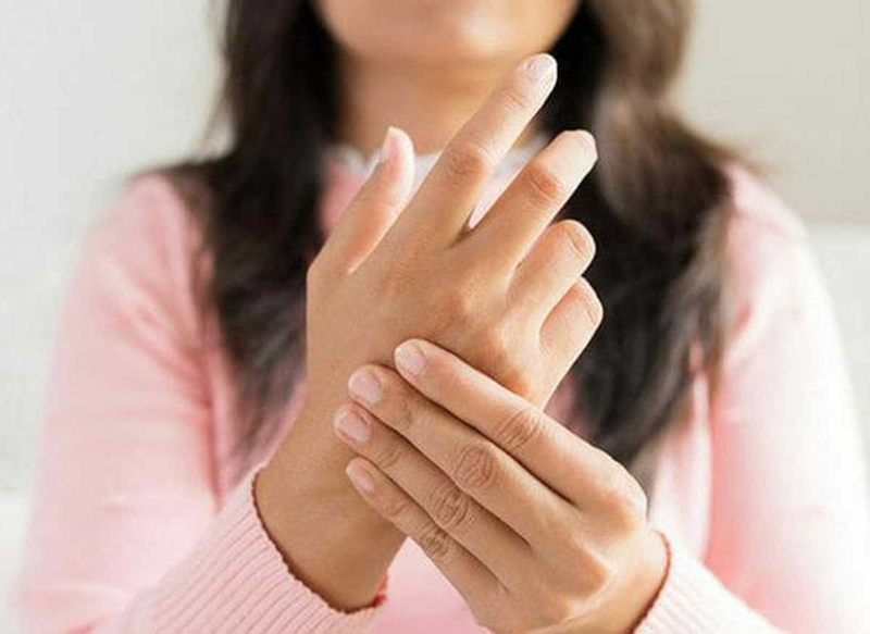 Đau khớp cổ tay và những thông tin mà bạn cần biết 2