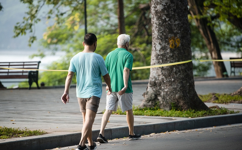 Đau khớp gối có nên đi bộ không? 4