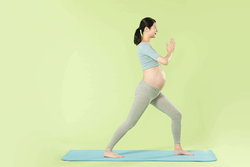 Nguyên nhân, triệu chứng và cách khắc phục hiệu quả đau khớp háng khi mang thai 3 tháng giữa