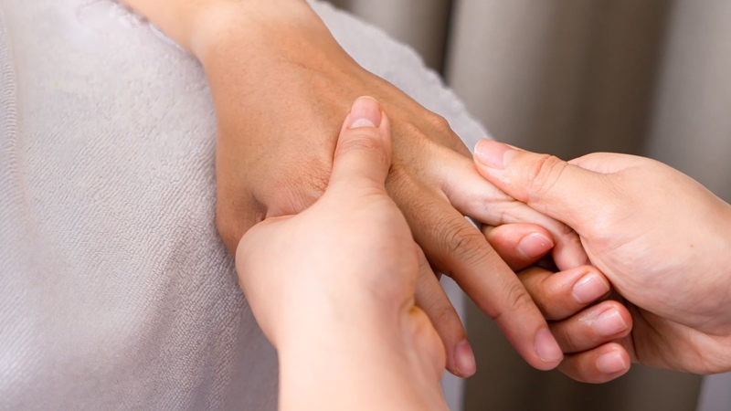 Đau khớp ngón tay nên ăn gì? 2