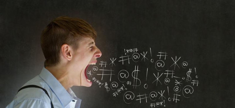 đau mắt đỏ có lây qua nước bọt 01