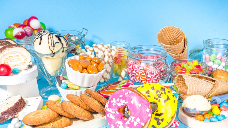 Thực phẩm chứa nhiều đường tinh luyện và phụ gia không có lợi cho quá trình hồi phục của cơ thể