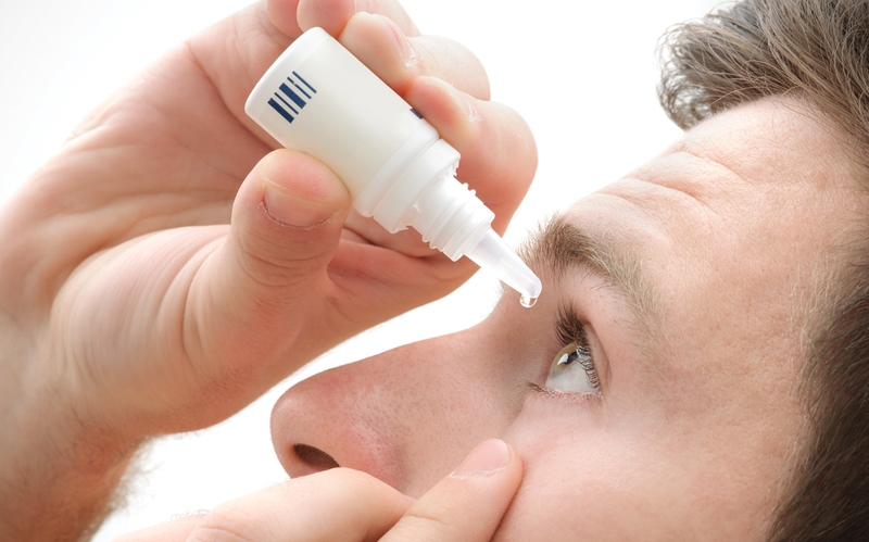 Đau mắt đỏ nên làm gì để nhanh hết? 2